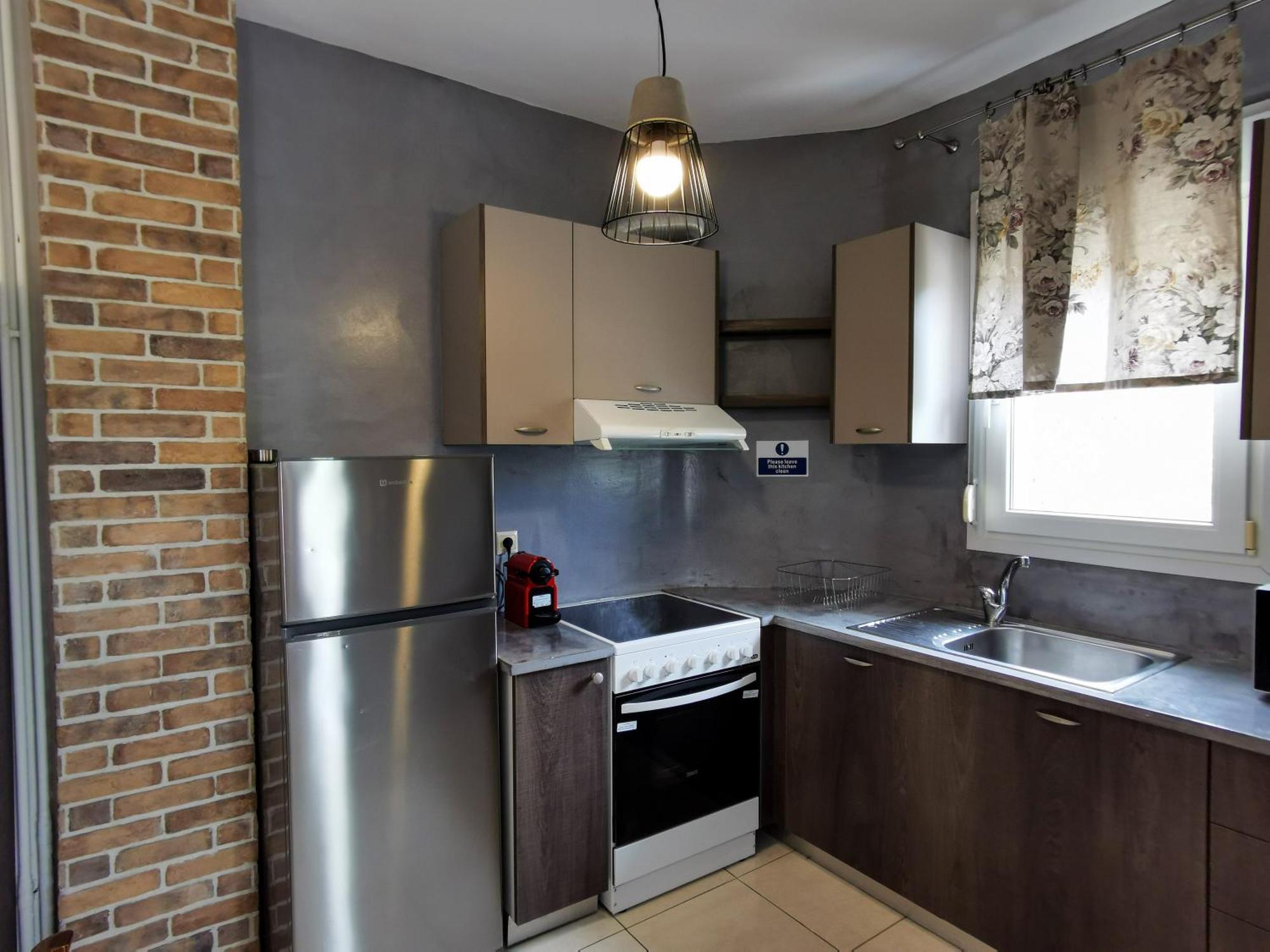 Palio Armonia Guest House Palaiontsiflikion Bagian luar foto