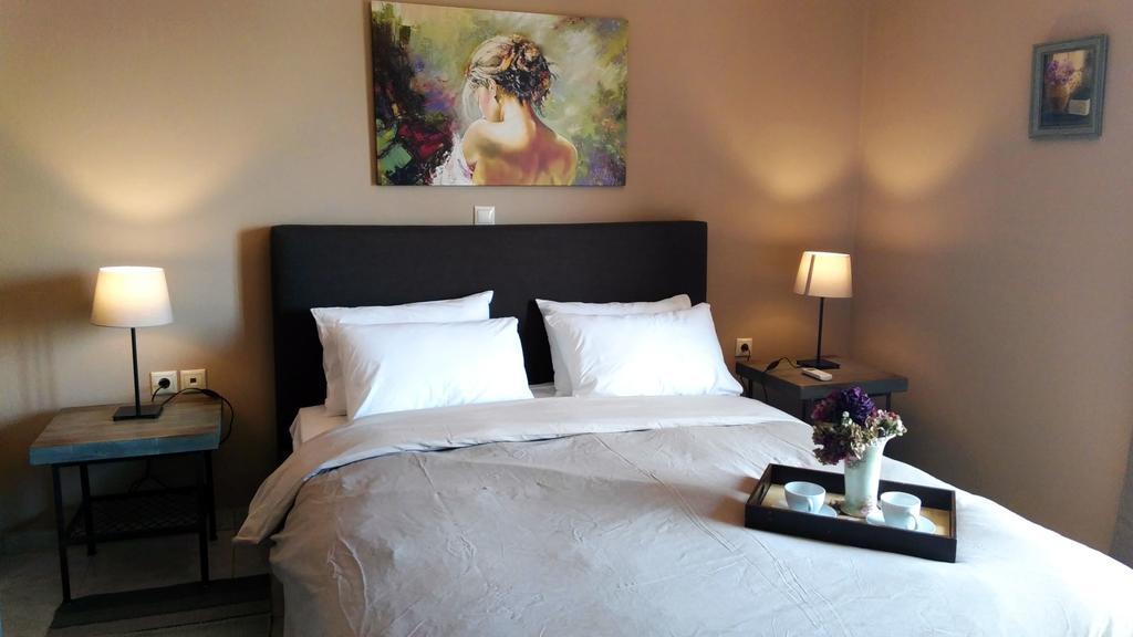 Palio Armonia Guest House Palaiontsiflikion Bagian luar foto