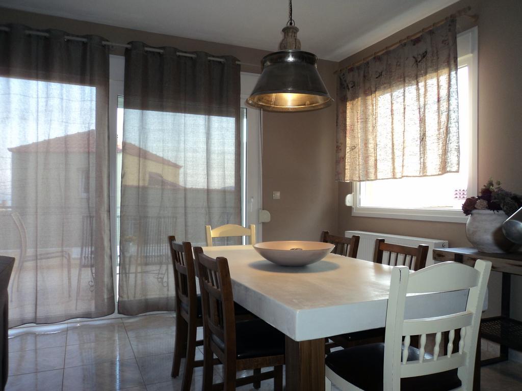 Palio Armonia Guest House Palaiontsiflikion Bagian luar foto